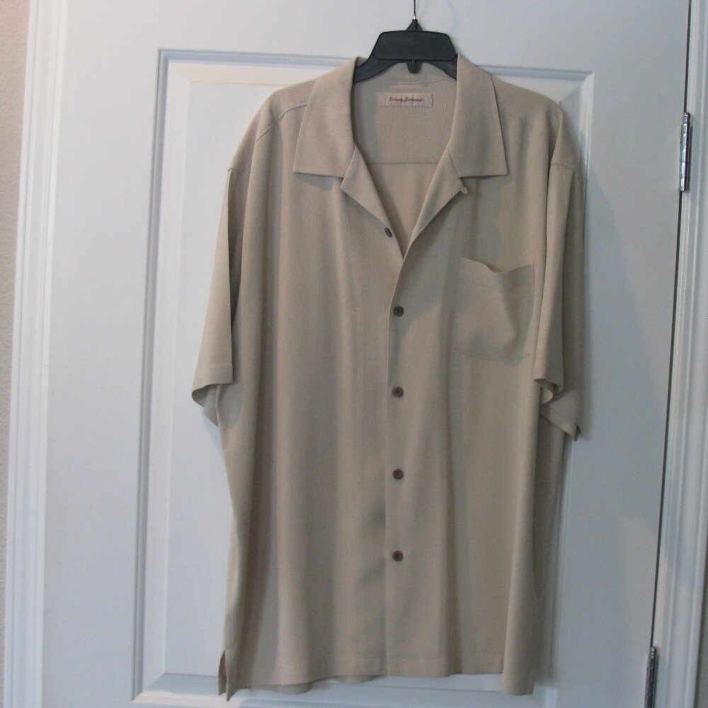 Tommy Bahama 100% silk casual XXL Dress Shirt  (Nice Shirt)